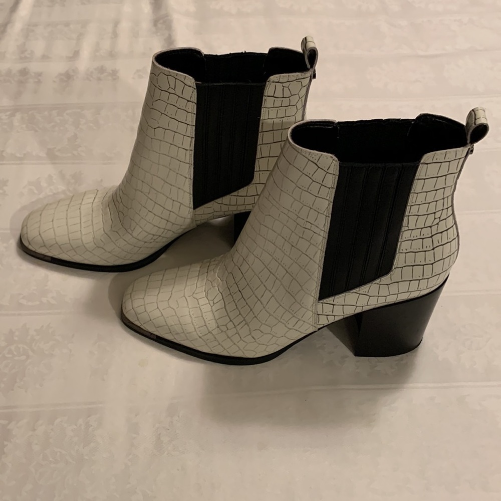 Mark Fisher LTD Taline Croc-Embossed SZ 11 Leather Booties Rodeo Western - Picture 2 of 14